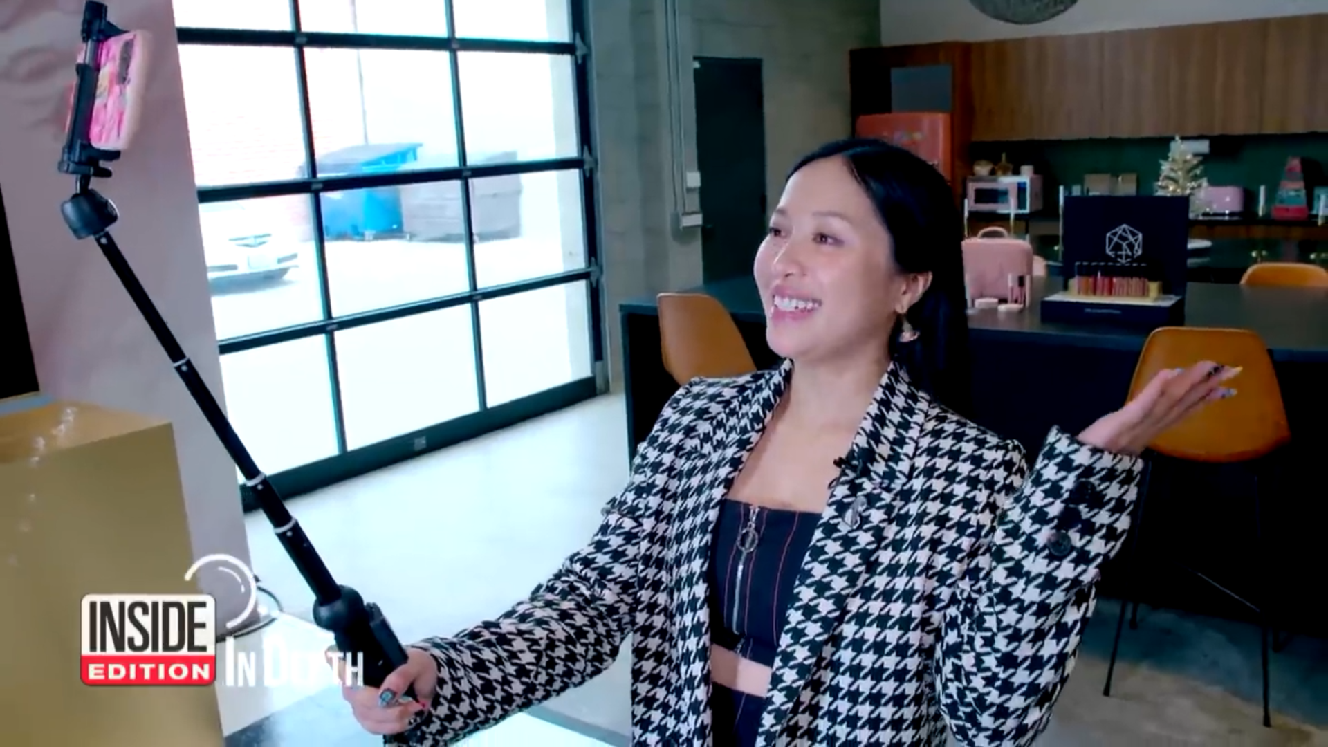 从超级美妆KOL，到真正的“品牌创业者”：Michelle Phan 如何历经14年脱胎换骨